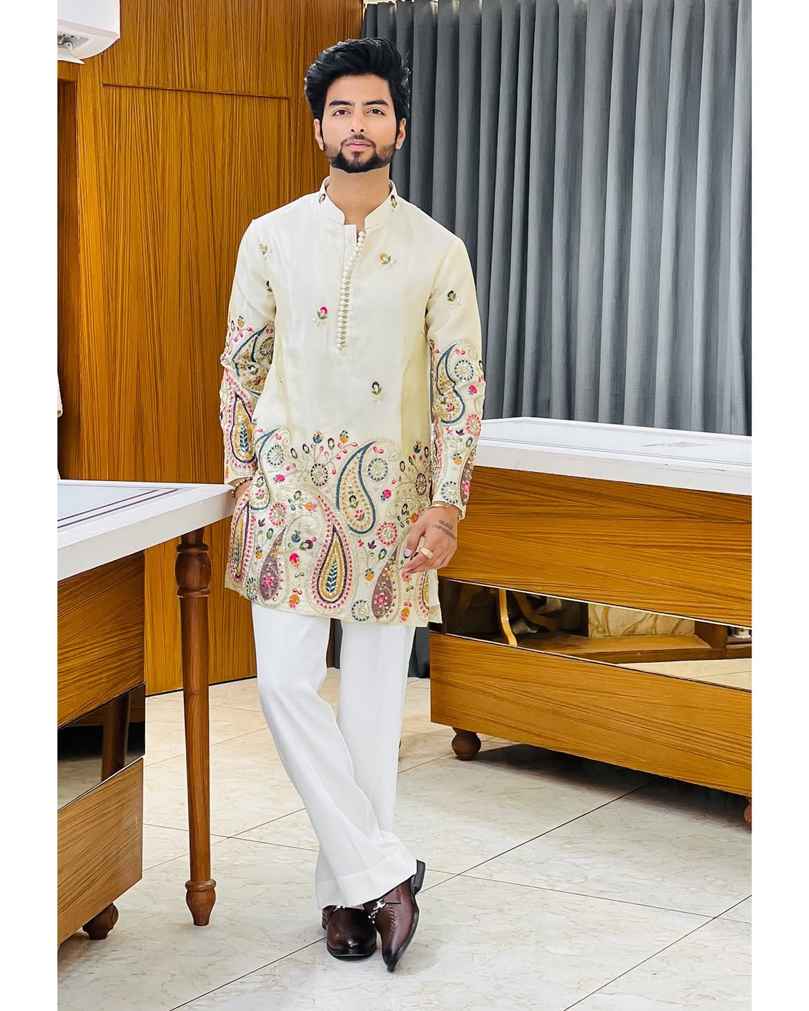 Men's Dark White Embroidered Designer Kurta
