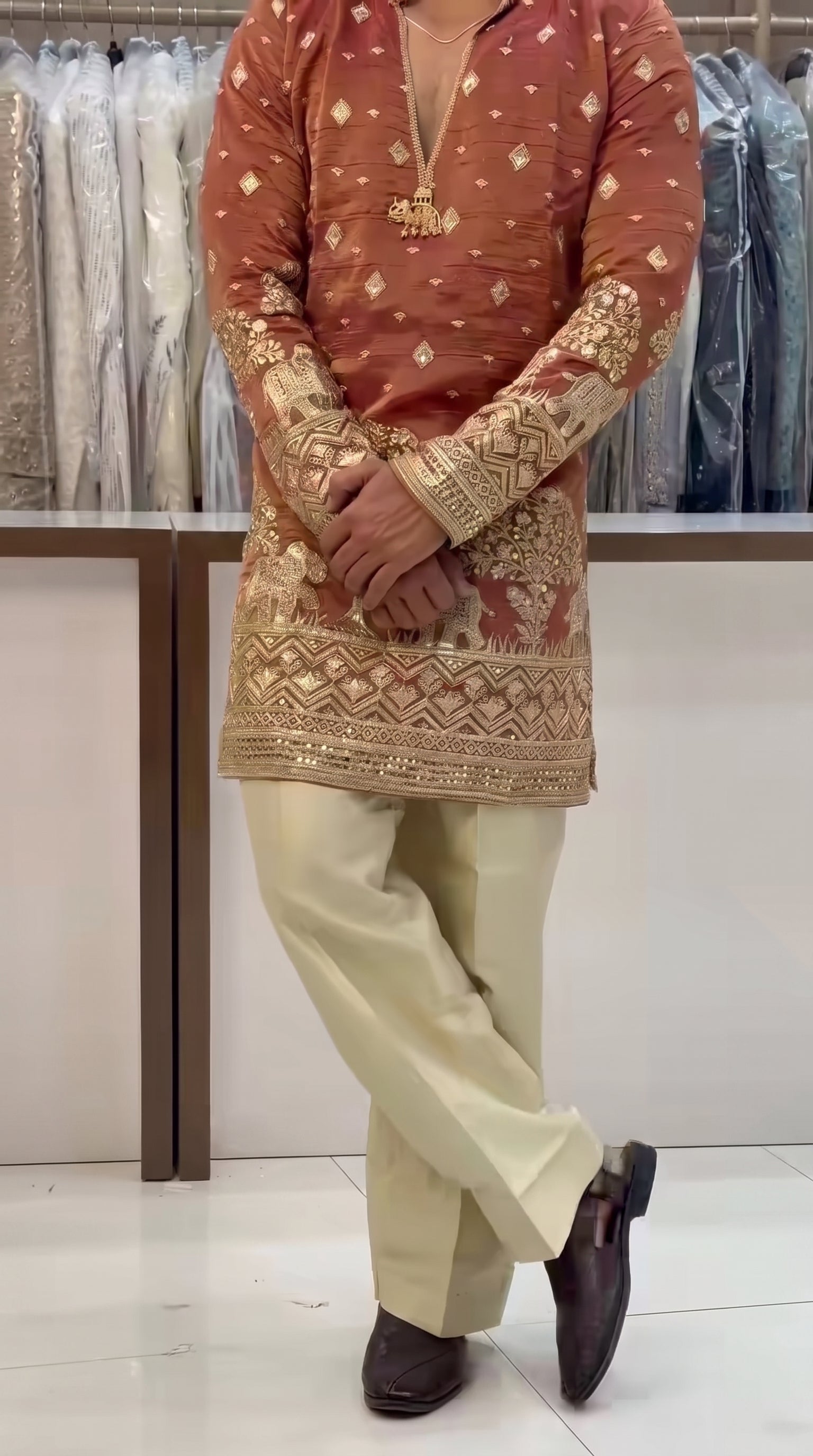 Trendy Musterd Embroidered V-Neck Short Kurta for Men